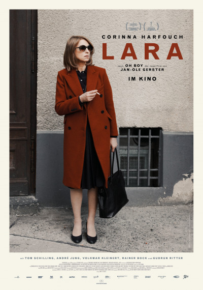 Lara: Poster